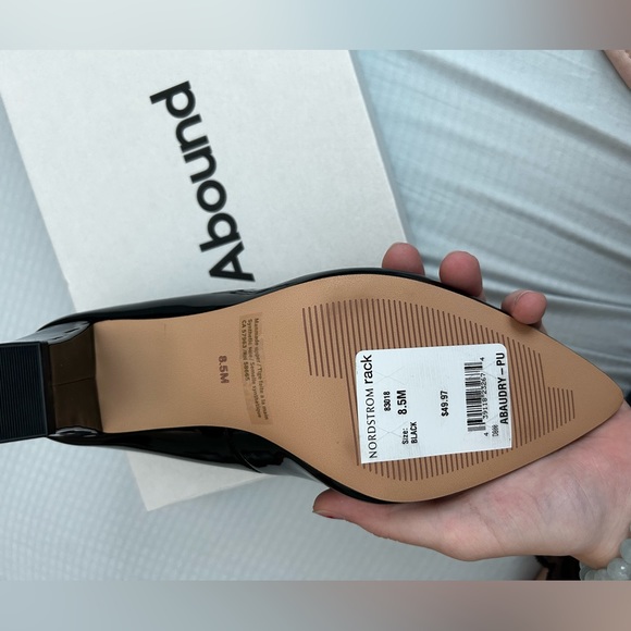 BNIB Abound 3” black pumps - Picture 3 of 4